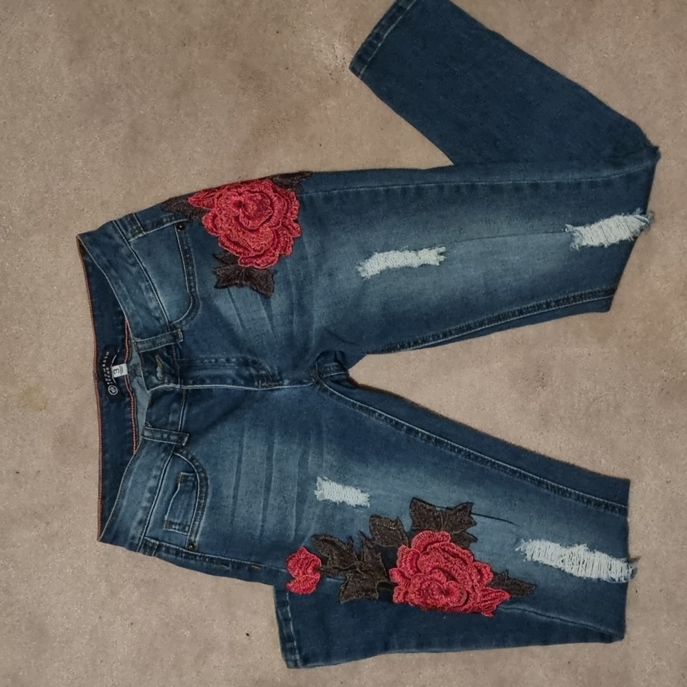 Charlotte Russe Boom Boom Rose Embroidered Ripped Jeans